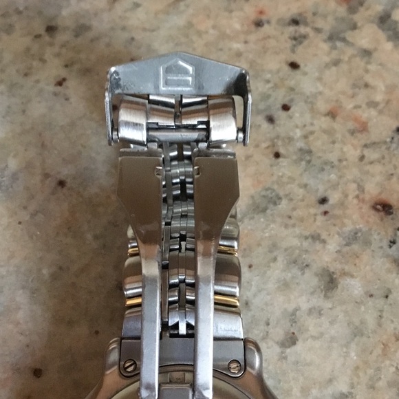 Authentic Tag Heuer WH1251-K1 Stainless Steel 18K Gold Two Tone Unisex Watch - Picture 8 of 12